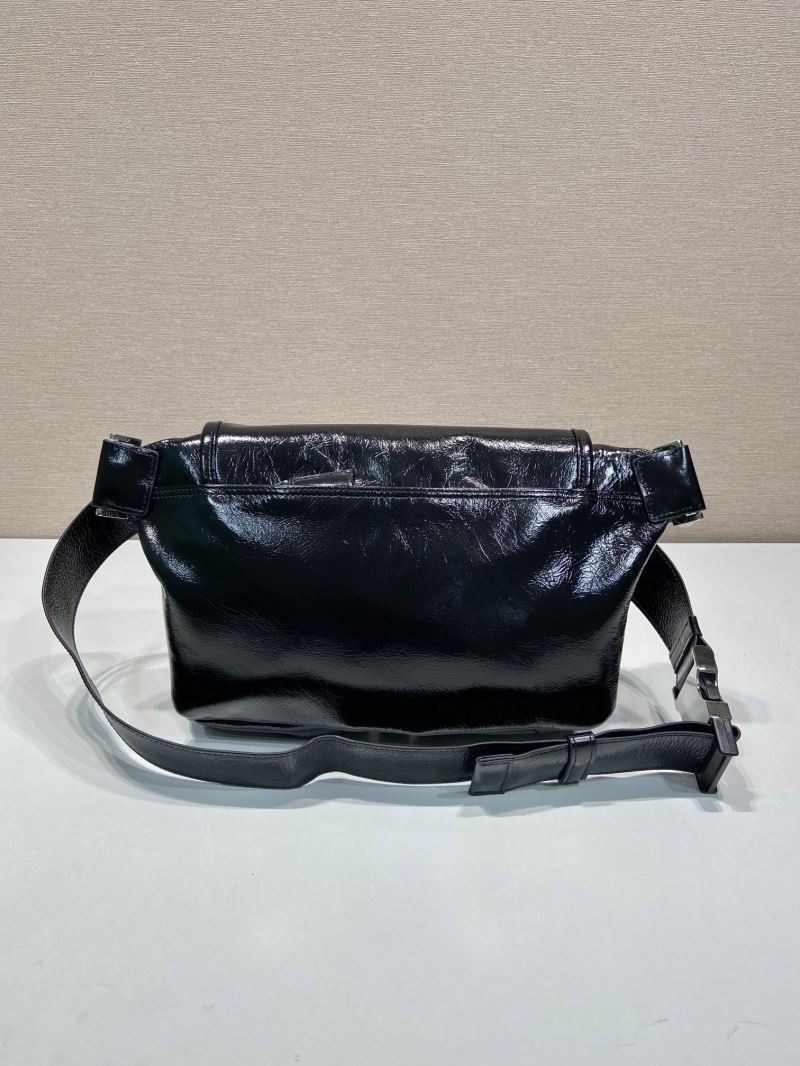 Pra*a waist chest packs